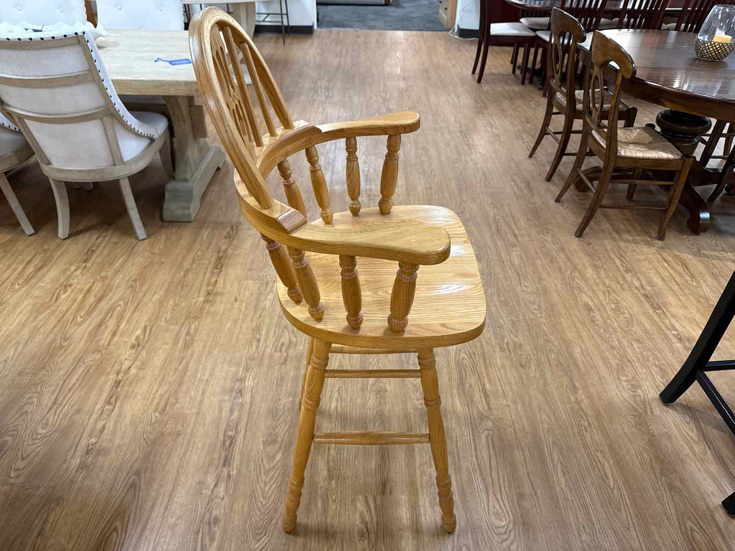 Oak Specialists Furniture Pub Table & Barstool Set