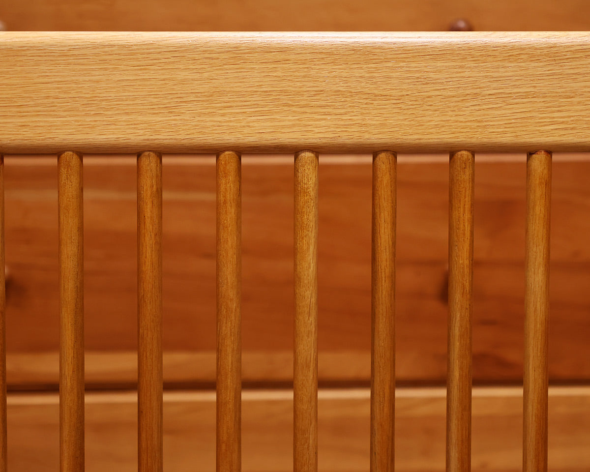 Grace Lee Designs Oak Queen Bed