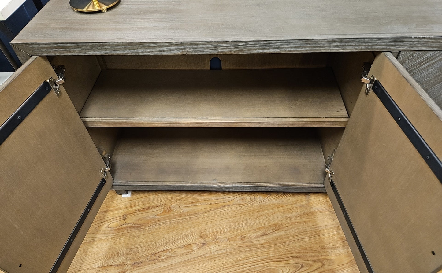 Martin 'Palisades' 4-Door Console