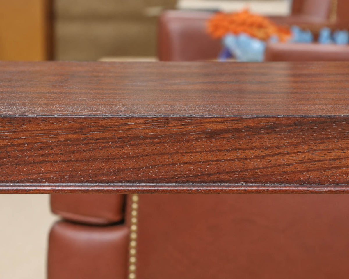 Ethan Allen  Mahogany Side Table with Cabriole Leg