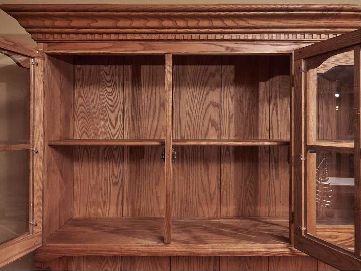 Bent Bros Colonial Oak  Hutch with 3 Glass Pane Doors & Dental Molding