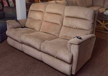 La-Z-Boy (2) Seat Power Recliner Beige Upholstered Sofa