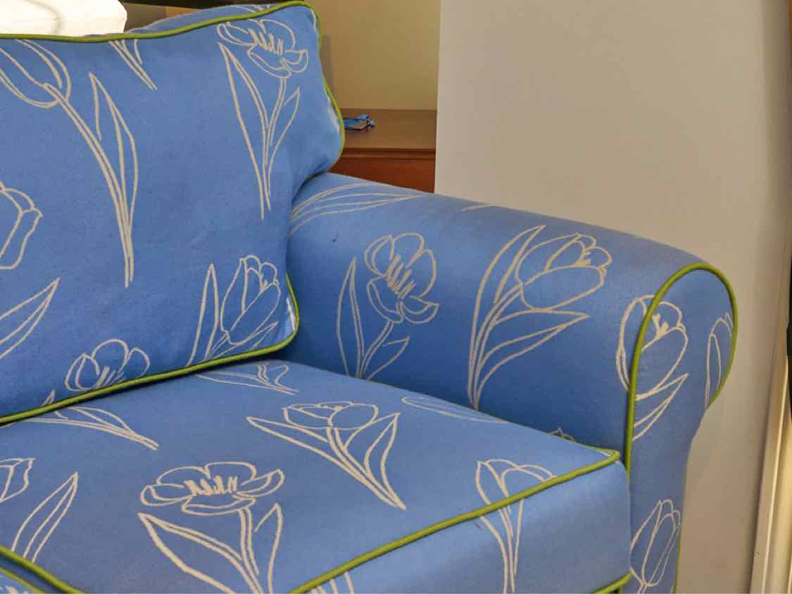 Norwalk  Furniture Sky Blue With Green Piping Upholstered  Queen Sleeper