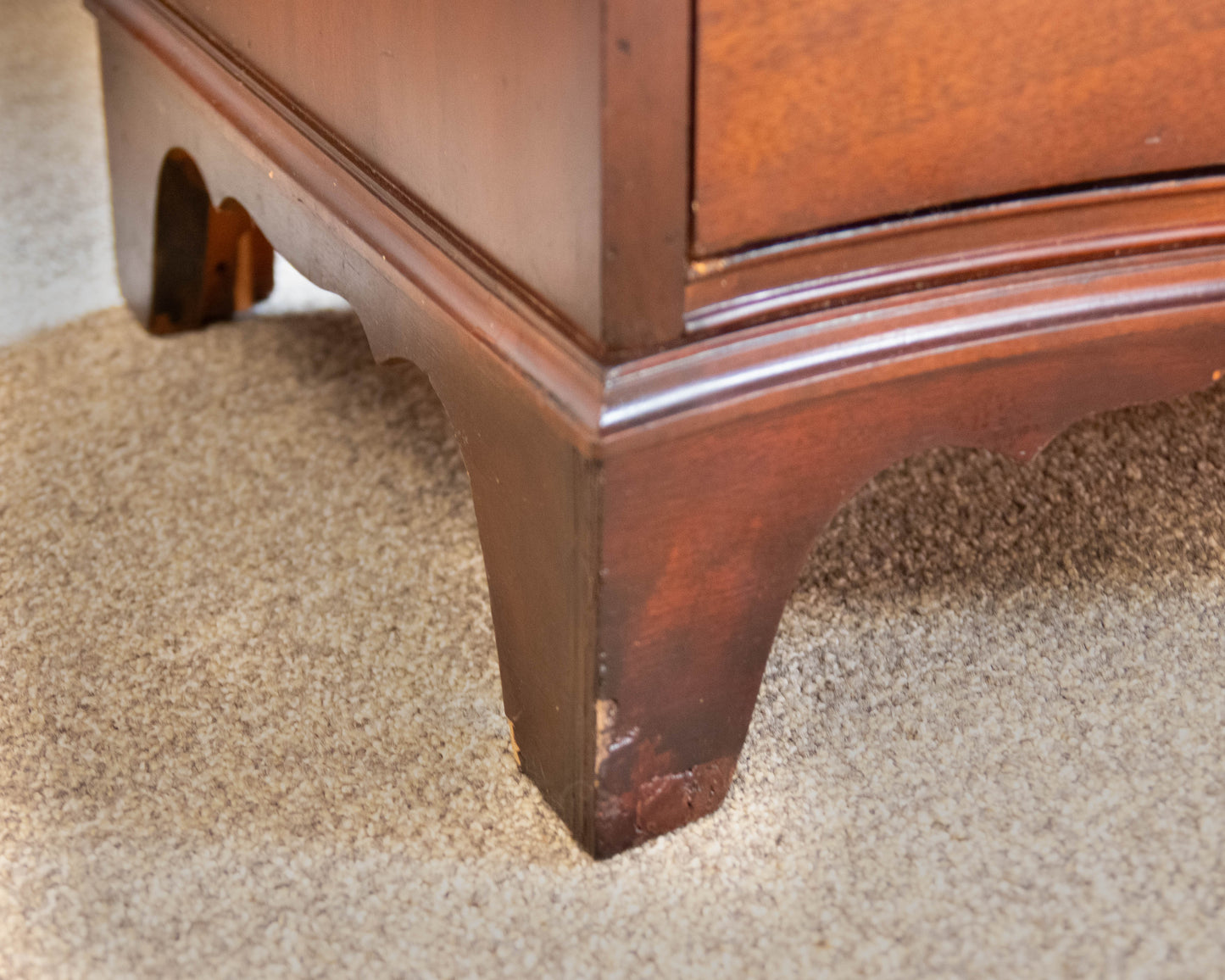 Dixie Serpentine Front Dresser