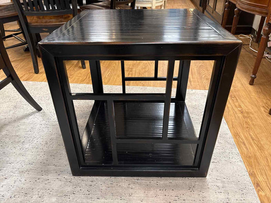 Ethan Allen Dynasty Side Table