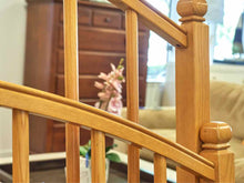 Vermont Tubbs Solid Ash Arched Queen Spindle Bed