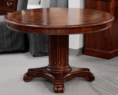 Ethan Allen Town House Winchester Dining Table