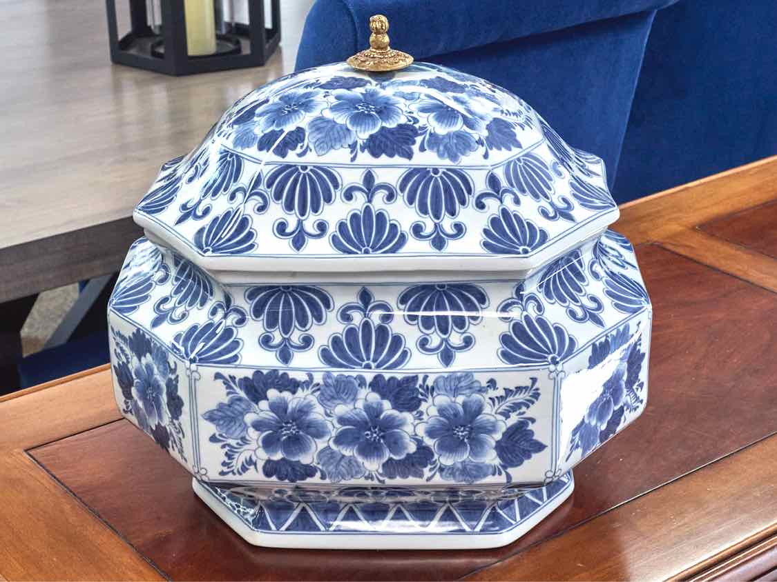 Maitland Smith Blue & White Porcelain Soup Tureen