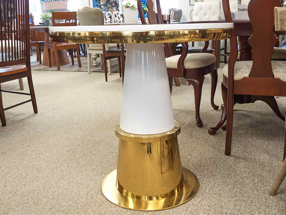 'Vanessa' White & Gold Dining Table