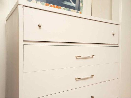 American Made Tall Chest with 5 Drawers in Wildwood White Finish