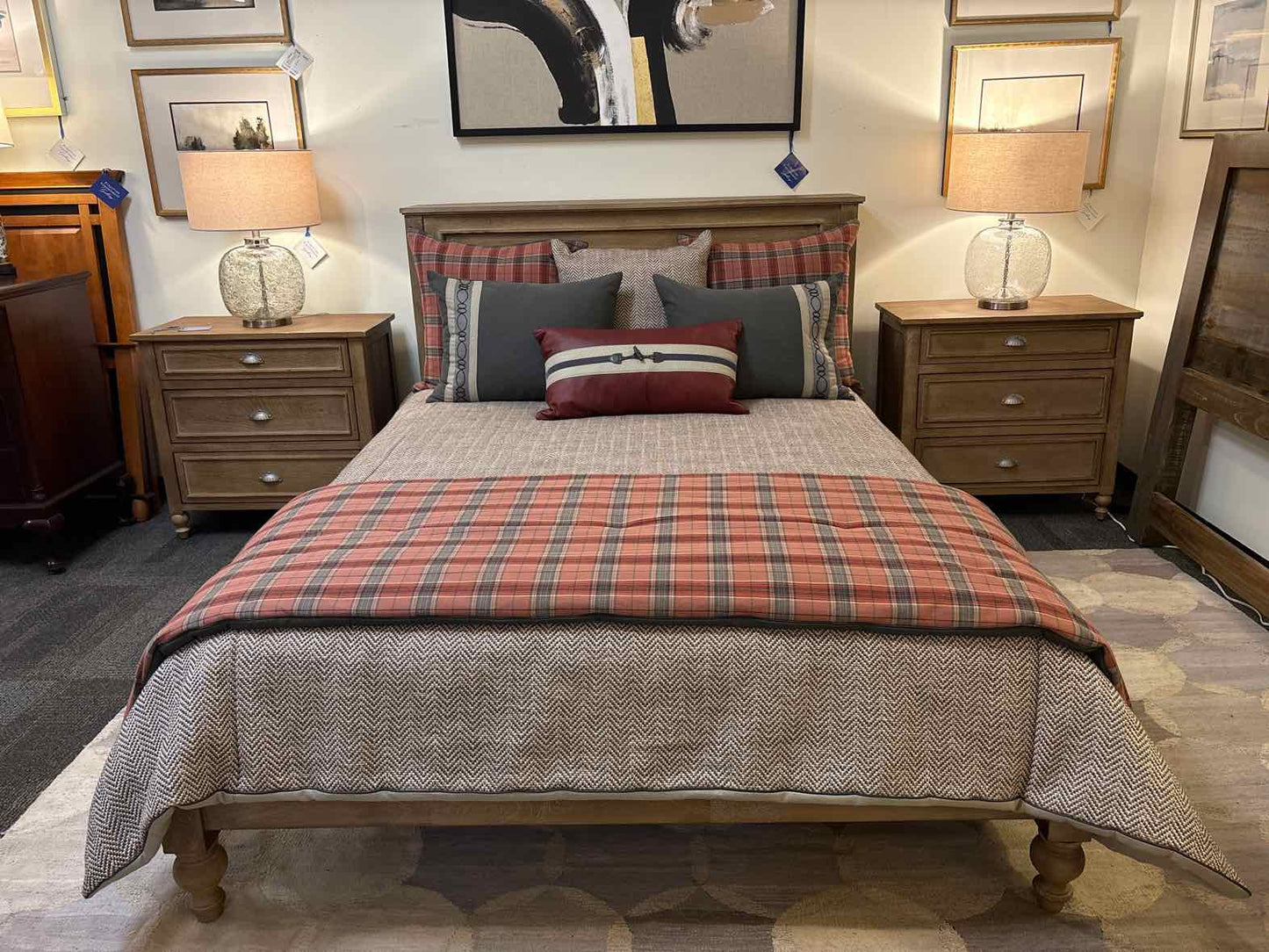Pottery Barn 'Astoria' Queen Bed