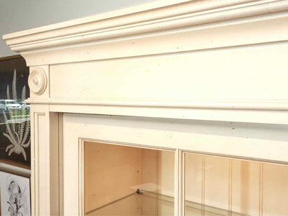 Ethan Allen Ivory 4 Glass Sliding Doors 2 Drawers  Display Cabinet