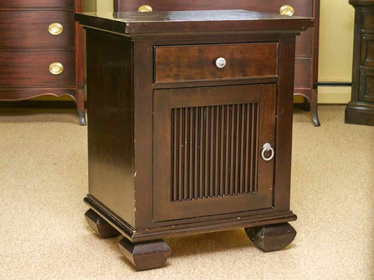 Pair Of Ligna Espresso 1 Drawer 1 Door  Nightstands