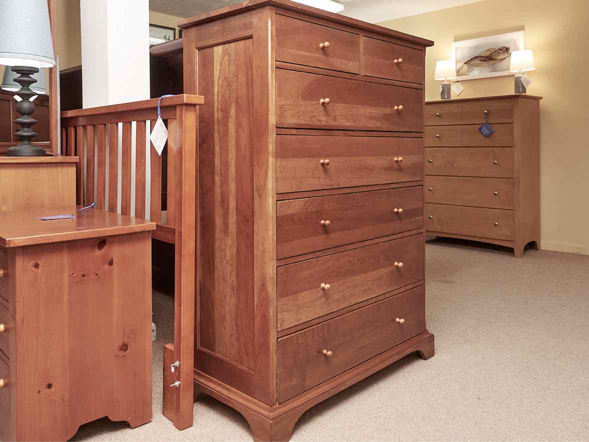 Durham  Cherry Shaker Style 7 Drawer Chest