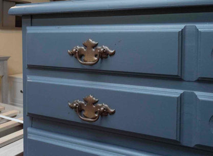 'Blue Sea Tern' Custom Finish 4 Drawer Chest