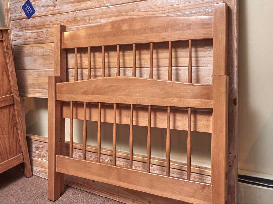 Moosehead Maple Slat  Twin Bed