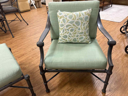 Woodard 'Delphi' Outdoor Set
