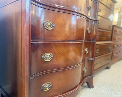 White Fine Furniture Serpentine Front Chest-on-Chest in Mahogany