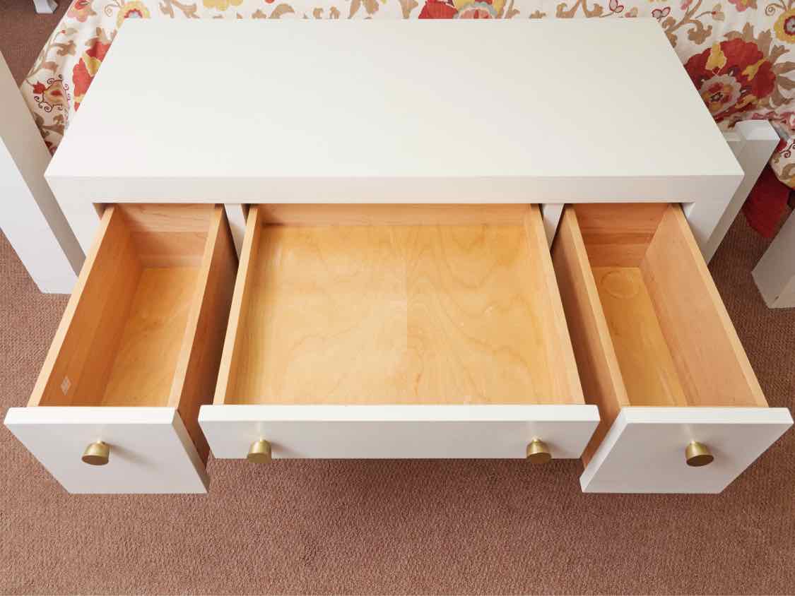 Off White 3 Drawer 2 Shelf Vanity Includes Acrylic Leg Sheepskin Stool