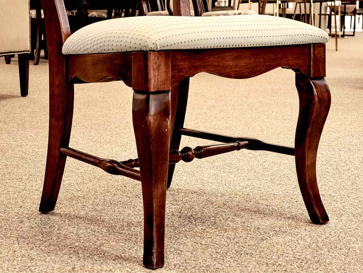 Nichols & Stone Cherry Dining Table & Set of 6 Ladderback Chairs