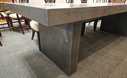 Restoration Hardware 'Cabrera' Dining Table