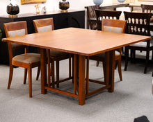Thomas Moser Dining Table Set With Six Chairs