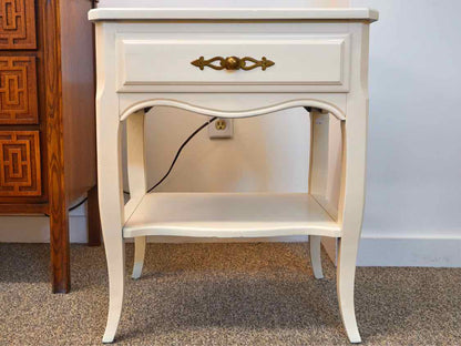 One Drawer Nightstand in Cream Finish