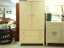 Gat Creek Tomlin Door & Drawer Cabinet in Maple - Classic Santa Barbara Finish