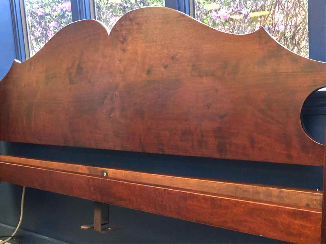 Eldred Wheeler Queen Beds