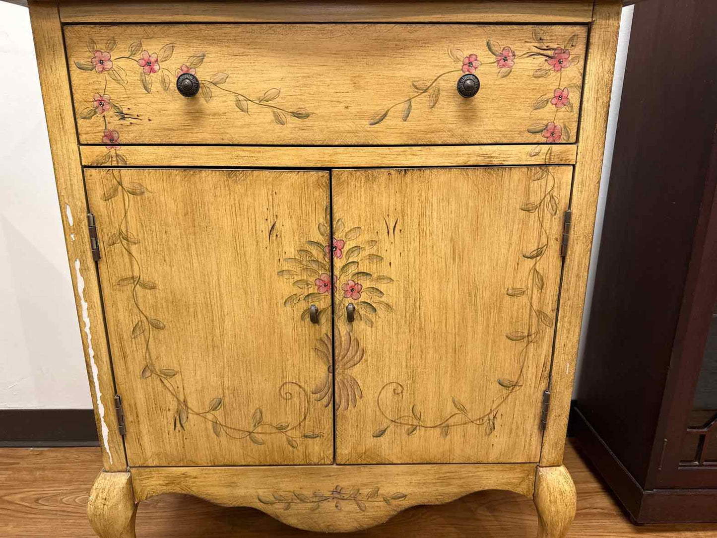 Pulaski Painted Accent Chest