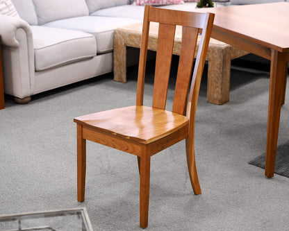 Cherrystone Furniture Small Dining Table w/ Two Chairs