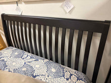 Circle Furniture Queen Bed in Espresso