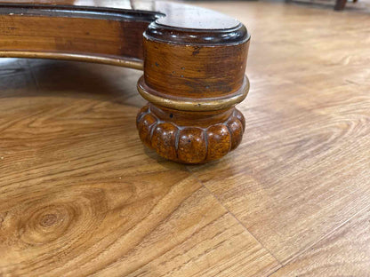 Sherrill Furniture Pedestal Accent Table