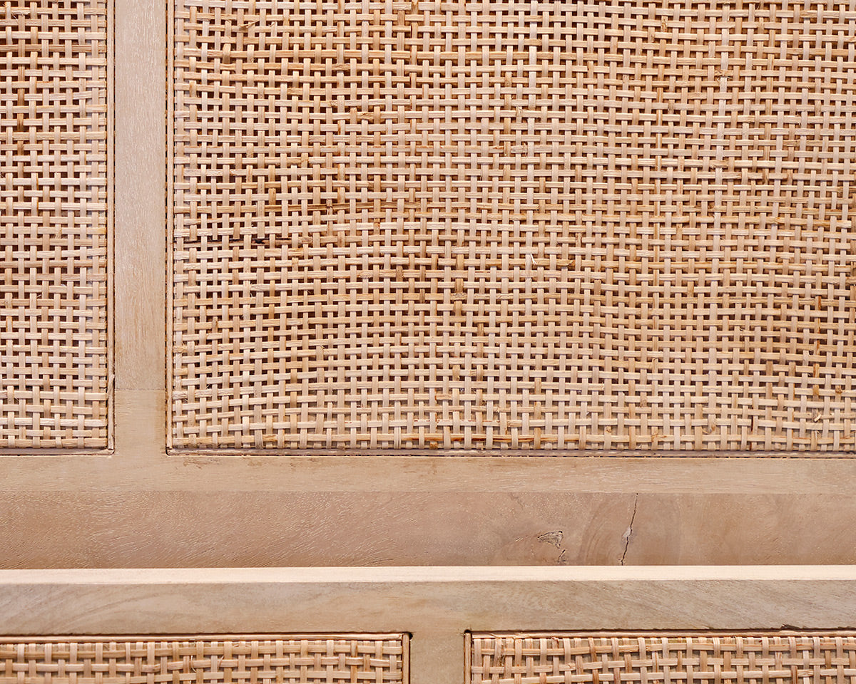 Sydney Pottery Barn Queen Bed