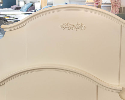 White Full Arch Bed with Floral Detail