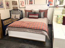 Rachael Ray Home 'Chelsea' Queen Bed