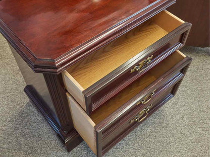 Pair of Bassett Cherry Nightstands with 2 Drawers