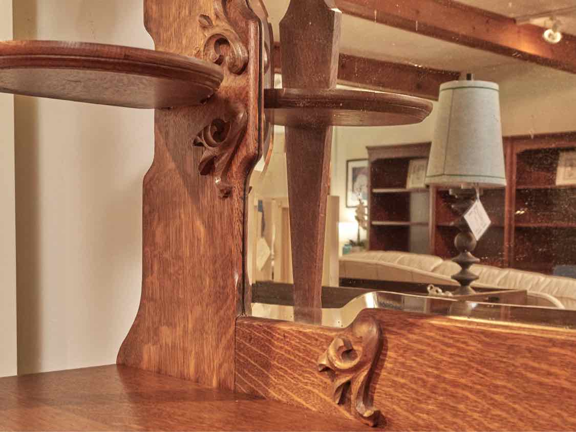 Antique Victorian Oak Hand Carved 8 Drawer Mirror  Sideboard