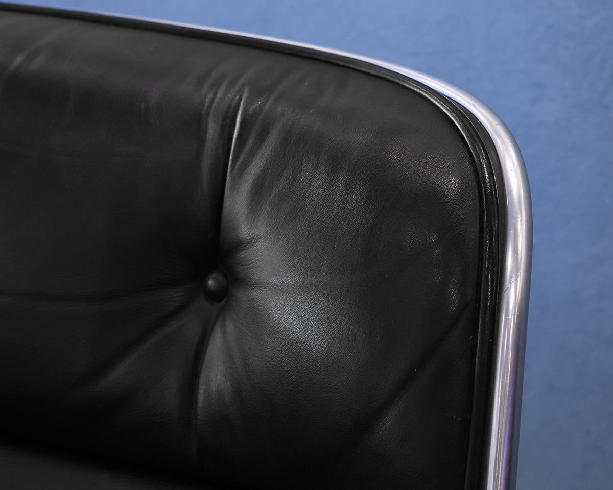 Charles Pollack for Knoll Leather Black Swivel Office Chair