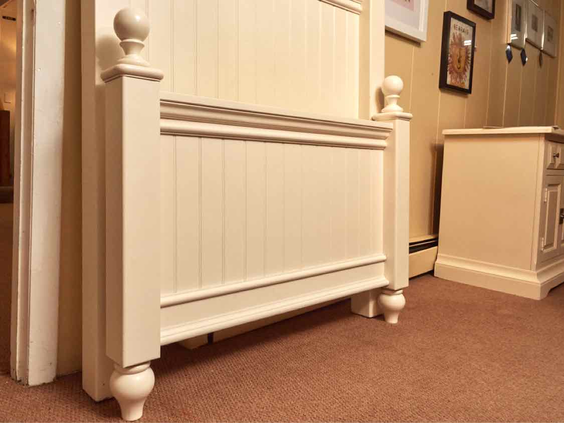 Legacy Kids White Arch Beadboard Twin Bed