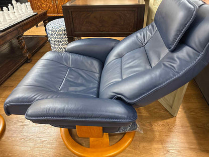 Fjords Swivel Recliner & Ottoman