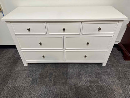 Pottery Barn Kids 'Elliott' Dresser