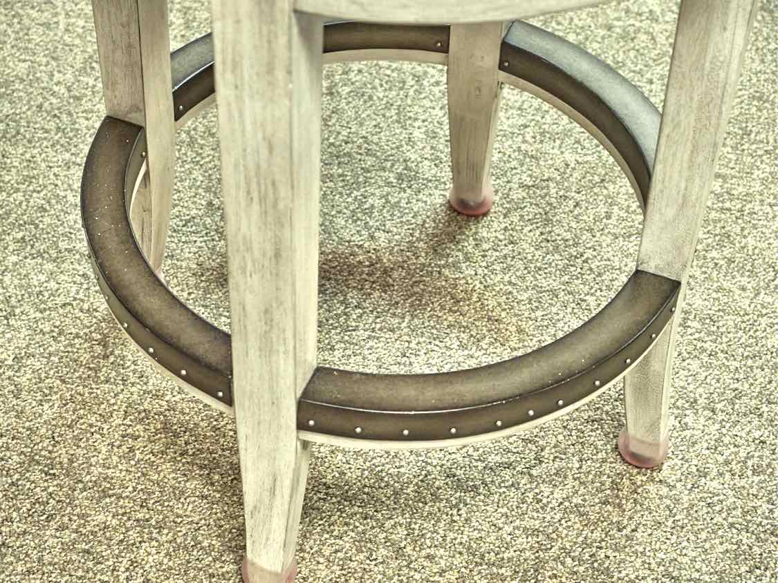 Set of 4 Rustic white  Merrick Swivel Counter Stools