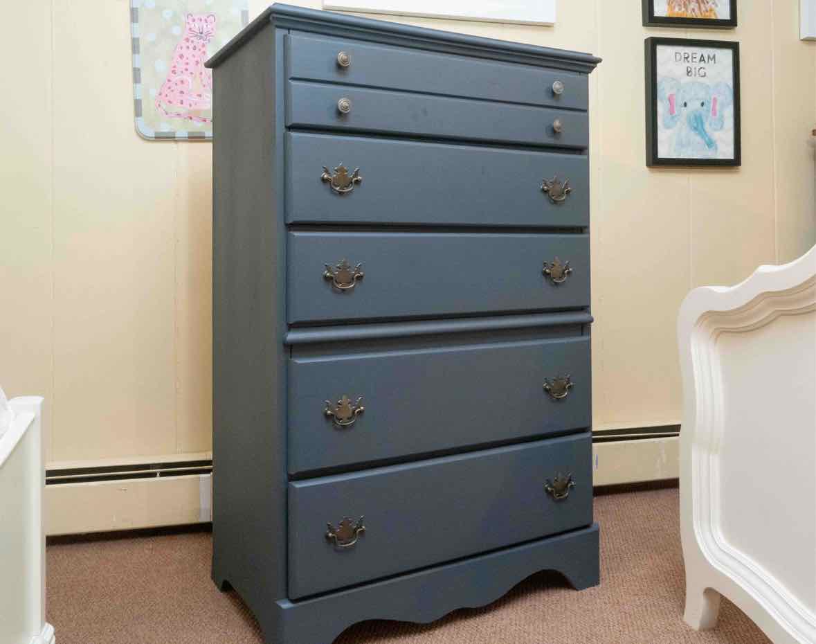 'Blue Sea Tern' Custom Finish 5 Drawer Chest