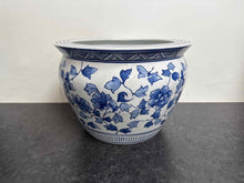 Williams Sonoma Ceramic Planter