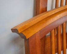 Stanley Arched Cherry Queen Spindle Bed