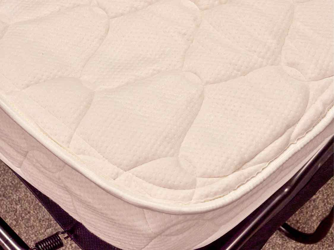 La-Z-Boy Kennedy Full-Size Sleep Sofa in Cognac Leather