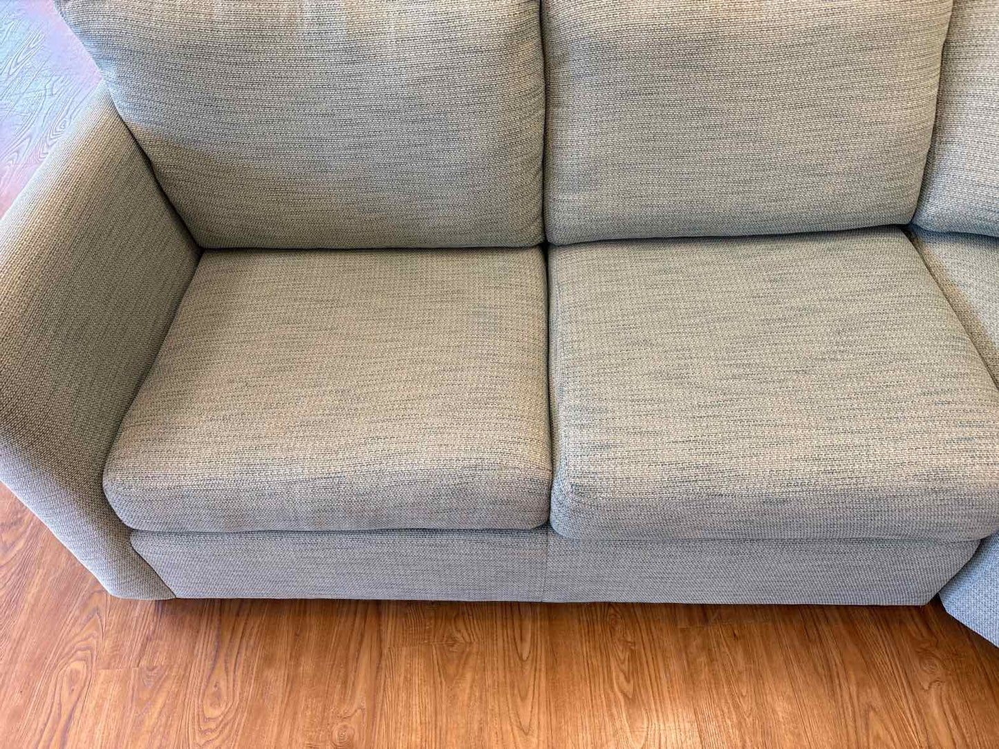 Norwalk 3-Piece Curved Sectional in Sky Blue Tweed