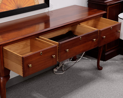Lexington Furniture Mahogany Queen Ann Sideboard