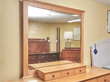 Vermont Tubbs Oak 10 Drawer 3 Drawer Glove Box  Dresser & Mirror